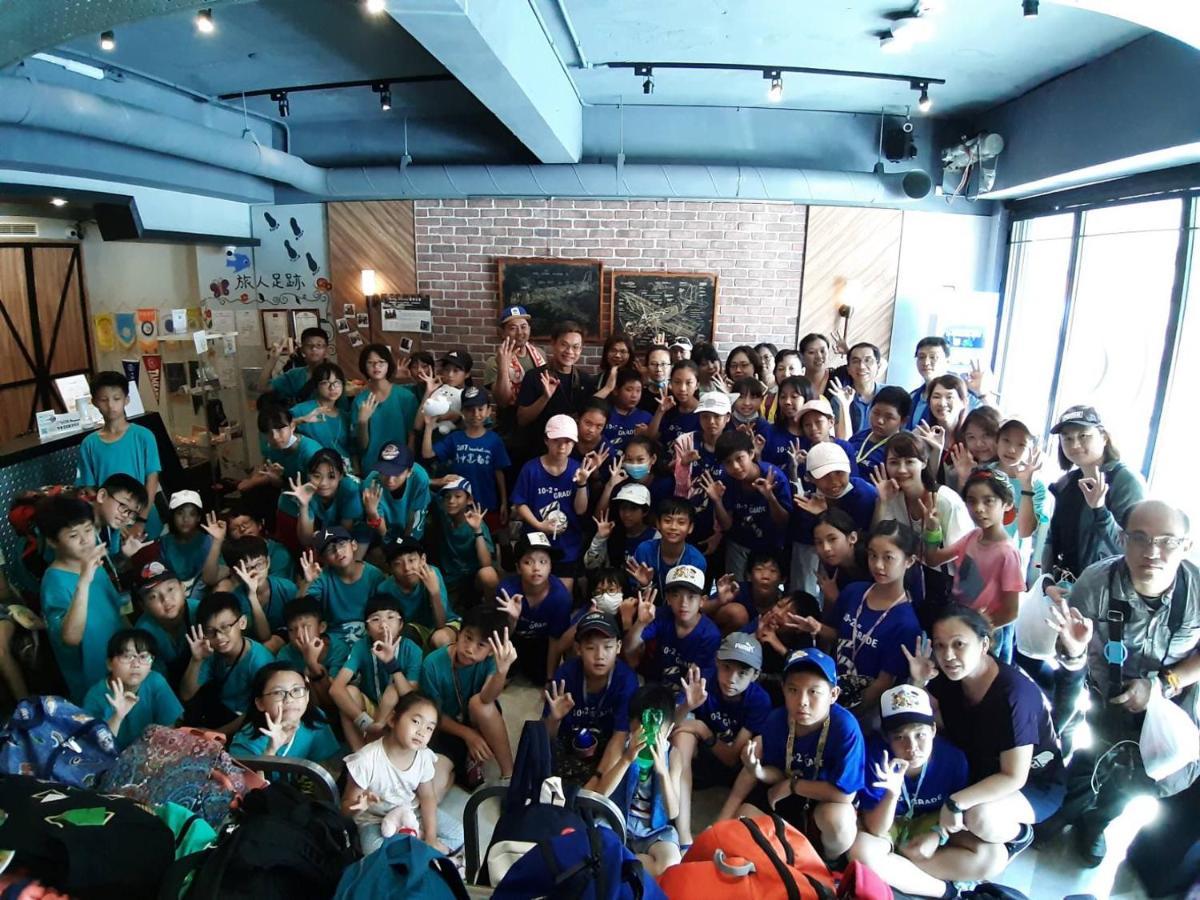 Taipei Travelers International Hostel Tamsui Exterior photo